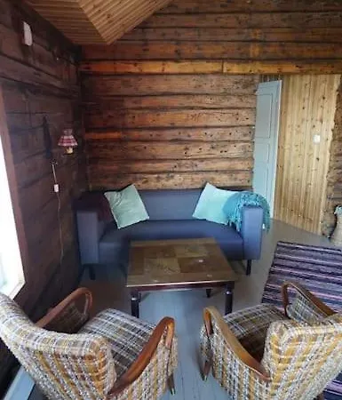 Fisherman's Cabin, Lofoten - 24 Bardbua *