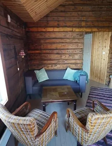 Fisherman's Cabin, Lofoten - 24 Bardbua *